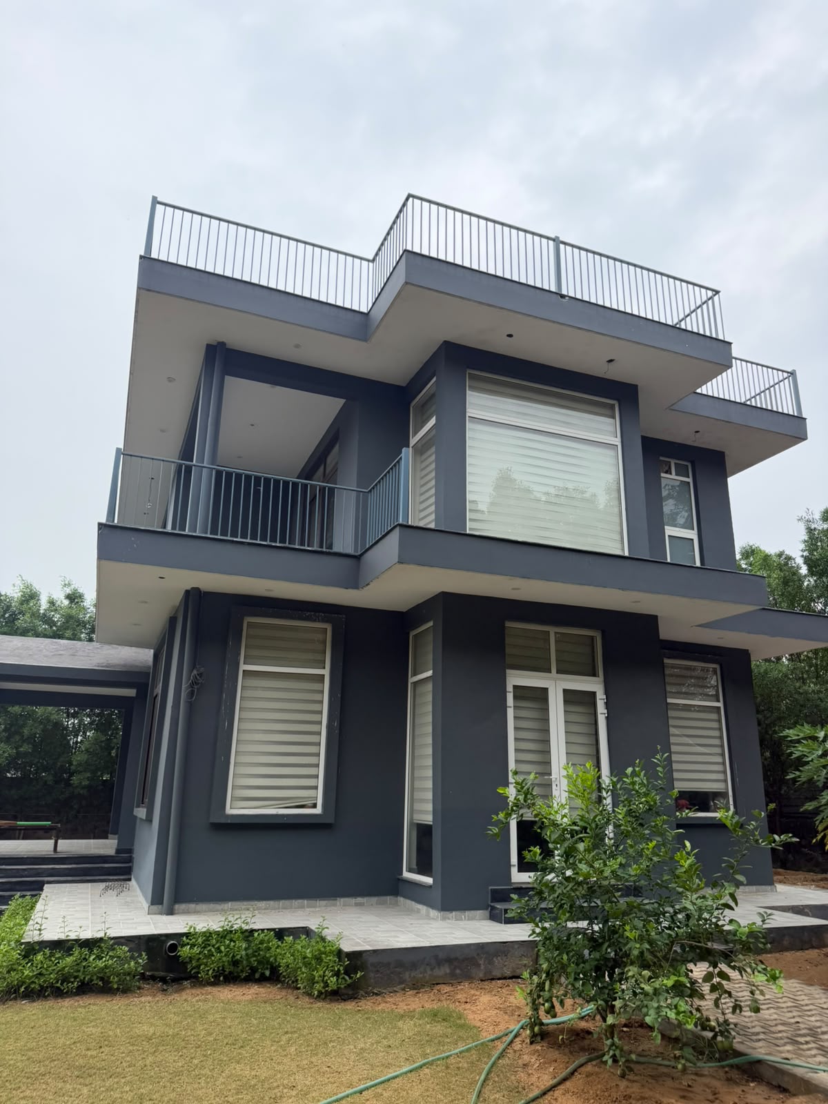 Modern Two-Storey Developed Farmhouse photo 2
